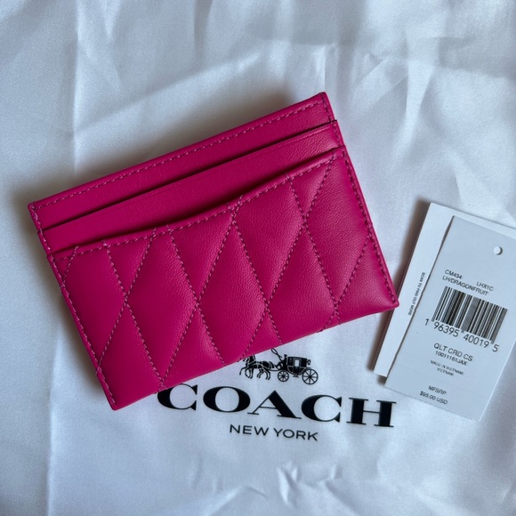 NWT COACH CARD CASE WITH PILLOW QUILTING - Picture 2 of 5